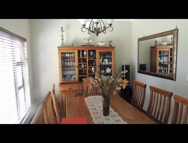 3 BEDROOM HOUSE SOLD IN LEEUWFONTEIN ESTATE